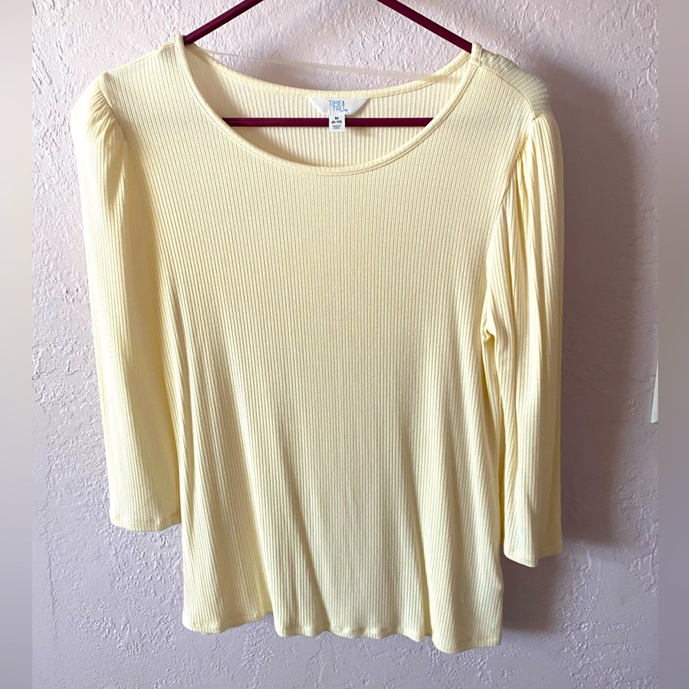 Time and Tru Cream Ribbed Puff Sleeve Top